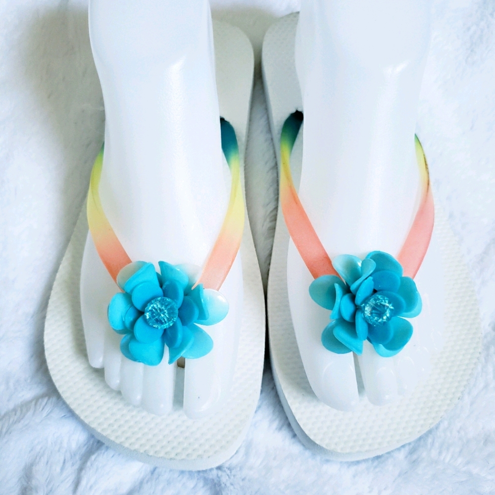 Women flip flops, turquoise. Summer sandals
